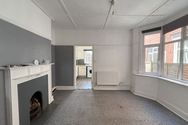 937A Wimborne Road, Bournemouth photo 2