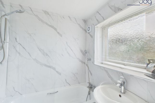 4 Lyth Road, Lancaster photo 4