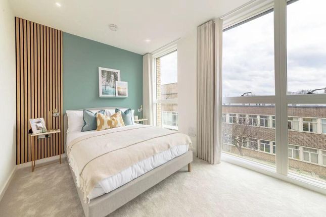 Terraced house for sale in Springpark Drive, Greater London
