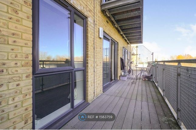 Exmoor House, Clydesdale Way Belvedere, London photo 3