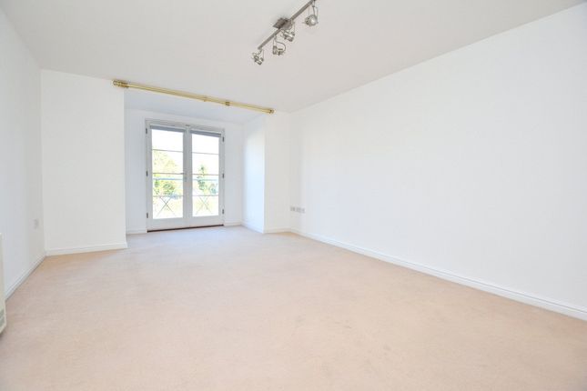 25, Old Maltings Court, Melton photo 2