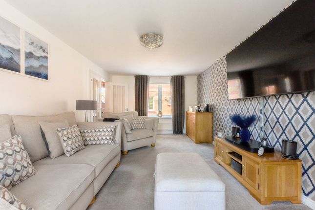 10, Berkley Avenue, Hailsham photo 4