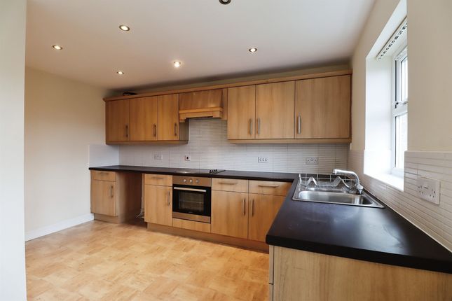 Town house for sale in Turnberry Mews, Stainforth, Doncaster