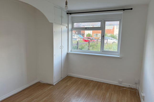 11, YEADING FORK photo 5