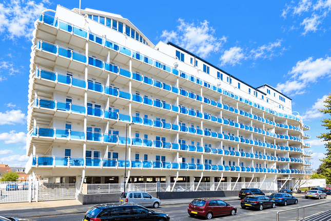 Flat 421, Platinum House, Lyon Road, Harrow photo 3