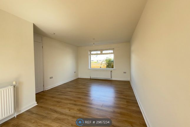 A Moorburn Place, Linwood, Paisley photo 3