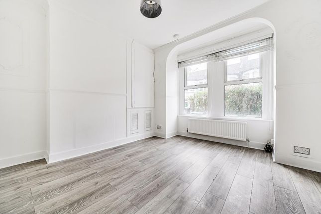 30, Kitchener Road, London photo 2