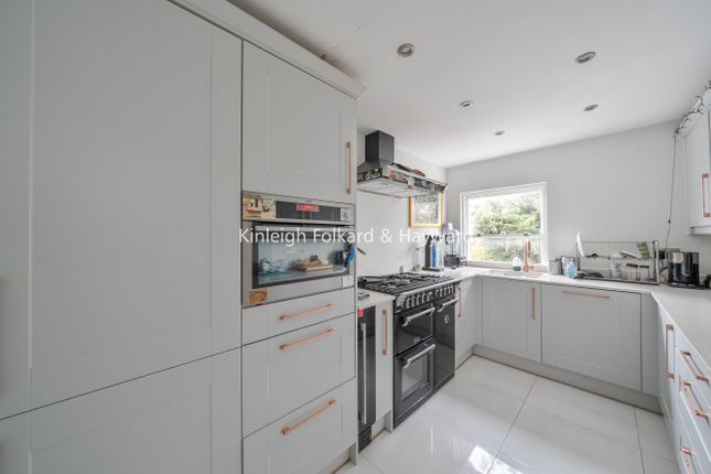 27, Kitto Road, London photo 3