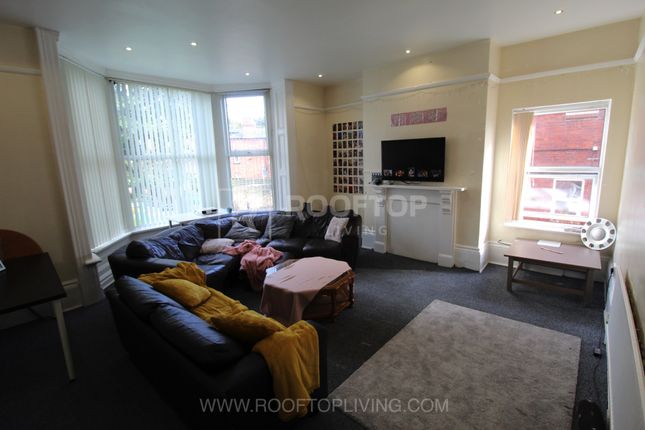 Terraced house to rent in Cardigan Road, Leeds