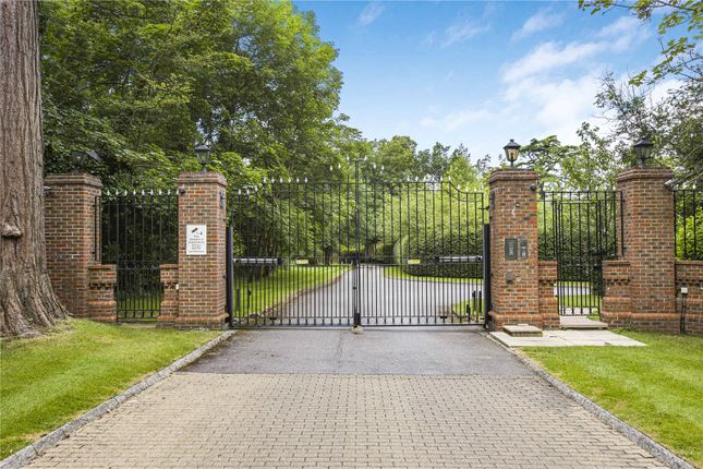 8, Northaw Place, Northaw photo 3