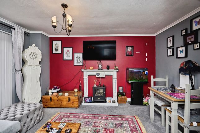 13, Dame Anthonys Close, Isle of Wight photo 3