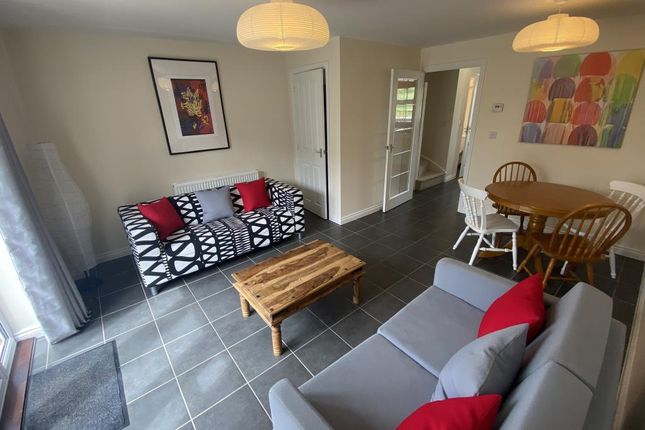 100, Cherry Tree Drive, Coventry photo 5