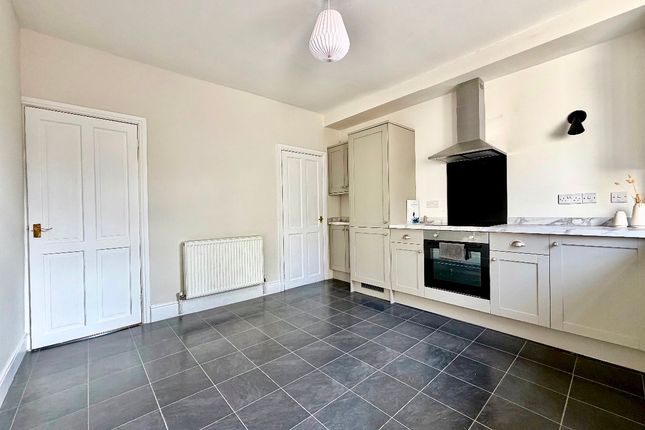 157 Cross Lane, Sheffield photo 5