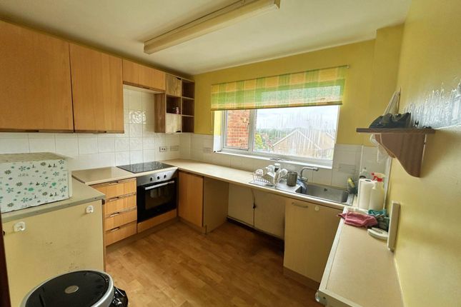 24, The Quadrant, Dunstable photo 5