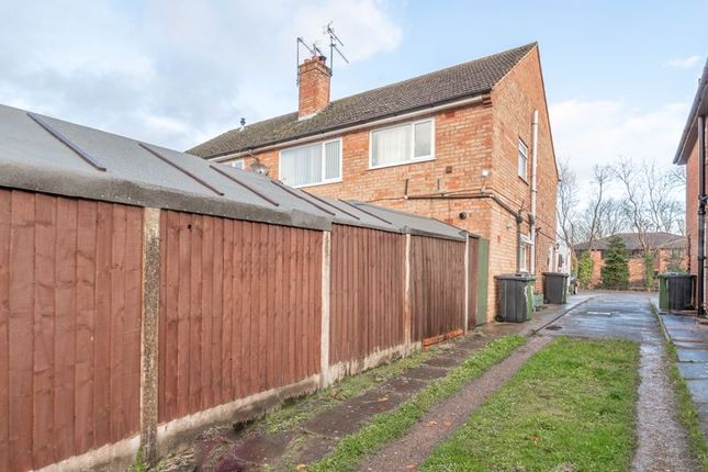 Thumbnail Terraced house to rent in Birchfield Road, Webheath, Redditch
