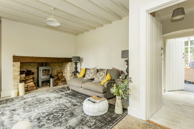 Thumbnail Cottage to rent in Brockhampton, Cheltenham