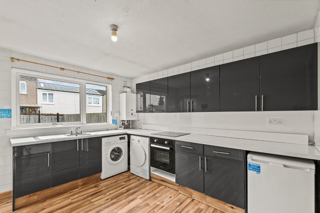 80 Norman Rise, Livingston, West Lothian photo 4
