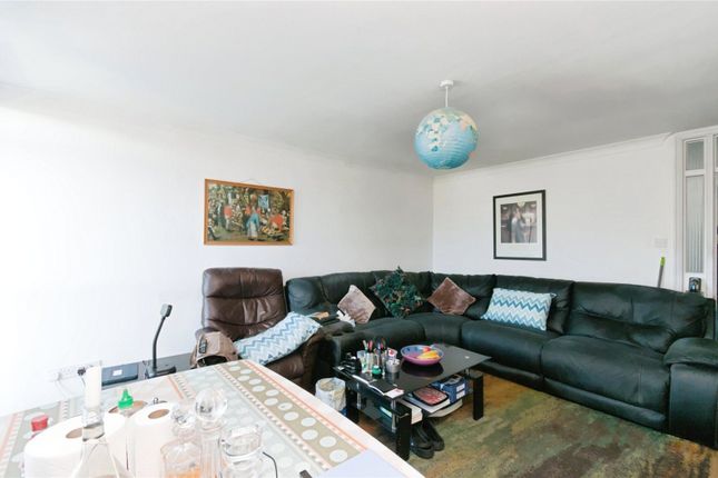 Flat 28, Selmeston House,, Upperton Road, East Sussex photo 2