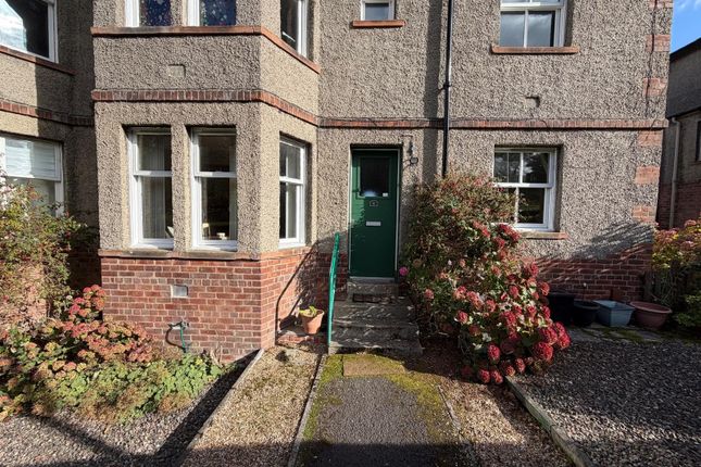 6, Sycamore Place, Dundee photo 2