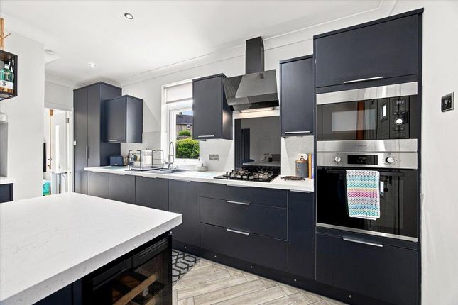 14, Kirksyde Avenue, Glasgow photo 3