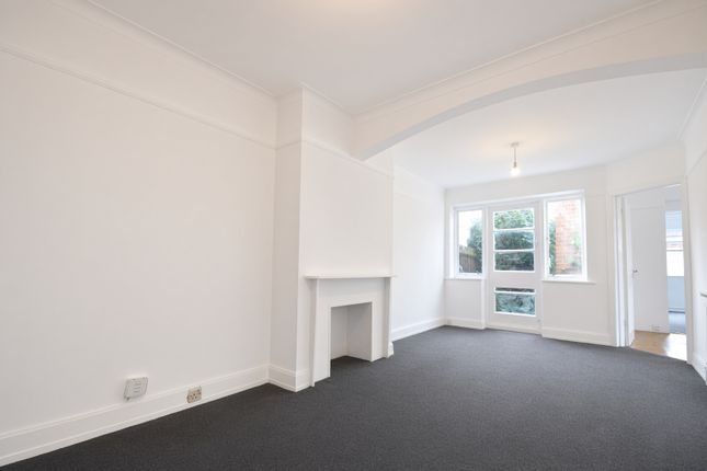 Sandringham Drive, Ashford photo 2