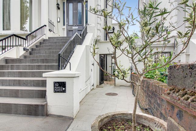 Flat for sale in Belsize Park Gardens, Belsize Park, London