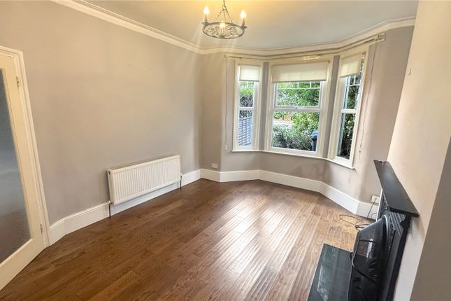 449, Cockfosters Road, Hadley Wood photo 3