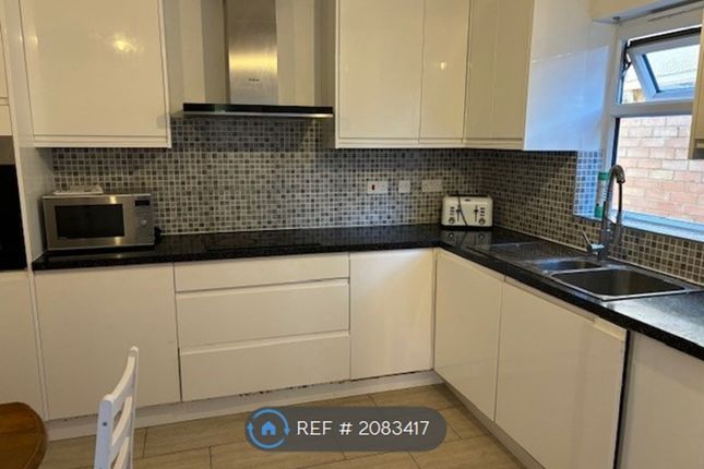 Thumbnail Room to rent in Malden Road, New Malden