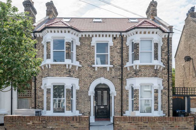 Thumbnail Property to rent in Devonshire Road, Colliers Wood, London