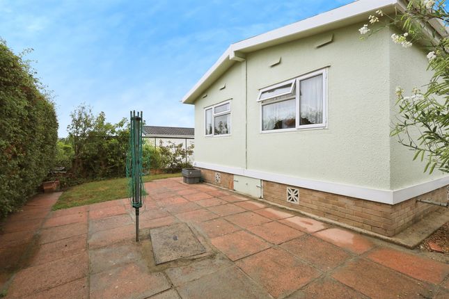305, Lion House Park, Mill Road, Hailsham photo 4