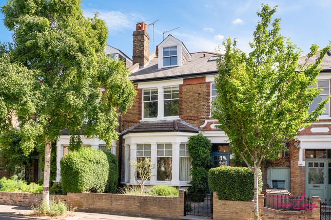 Thumbnail Semi-detached house to rent in Gatcombe Road, London