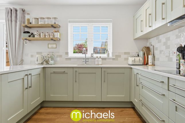 16, Evelyn Mews, Colchester photo 4