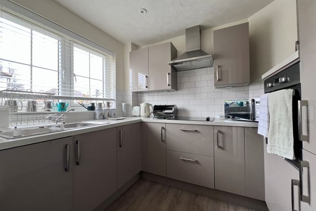 8, South Street, Hythe photo 4
