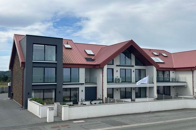 1, Madoc Cove, Apt 1,, 179 Marine Drive, Rhos on Sea photo 2