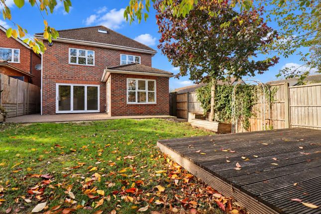 15, Penn Road, St. Albans photo 4