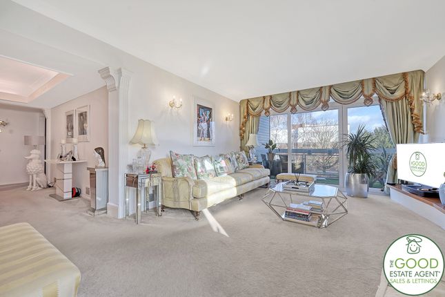 Flat for sale in The Bowls, Chigwell