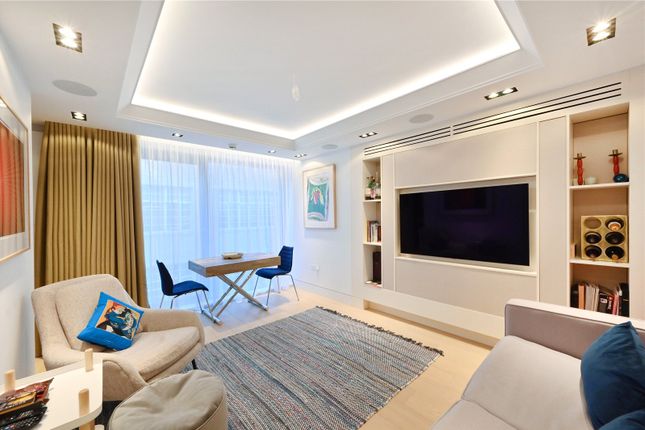 Flat 8, 19, Bolsover Street, London photo 3
