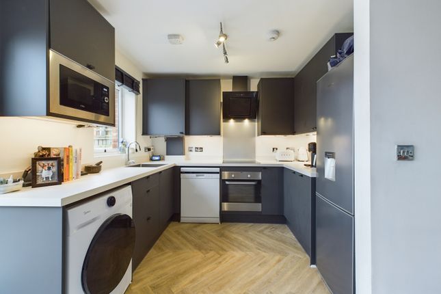 4, James View, Bordon photo 4