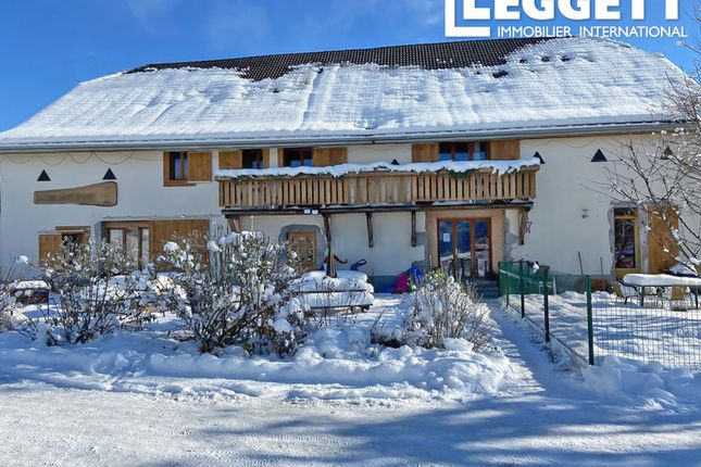 Thumbnail Villa for sale in Taninges, Haute-Savoie, Auvergne-Rhône-Alpes