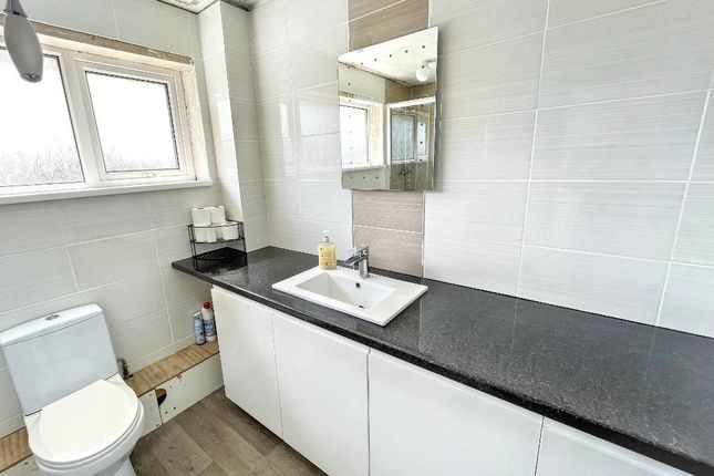 22, Grizedale, Hull photo 3