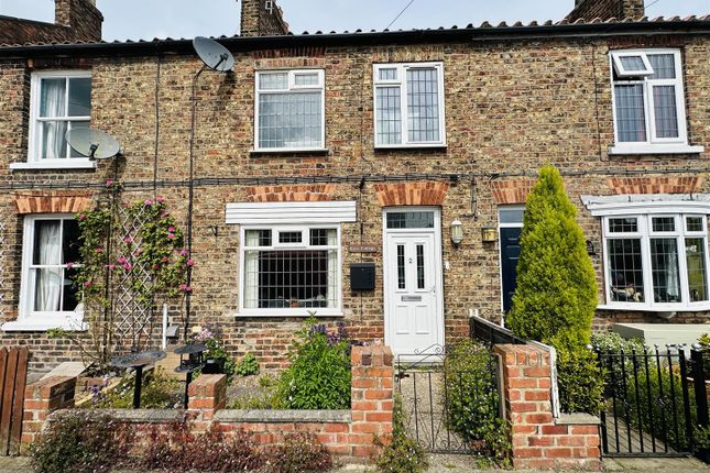 Thumbnail Terraced house for sale in Water Lane, Hemingbrough, Selby