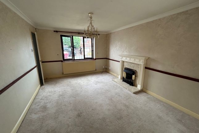 135, Kidderminster photo 2