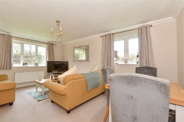 The Glade, Storrington photo 2