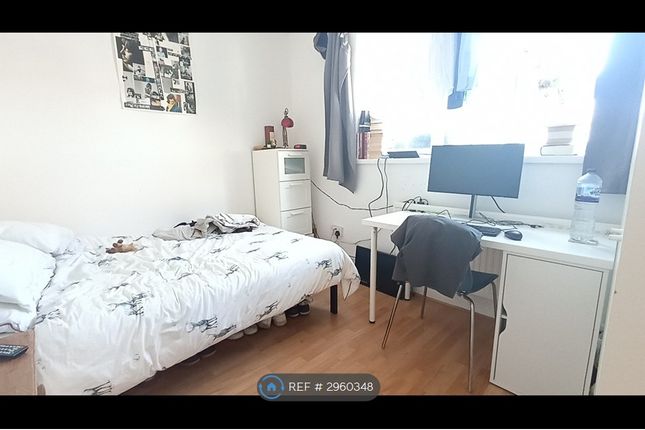 Flat, Farnley House Union Grove, London photo 2