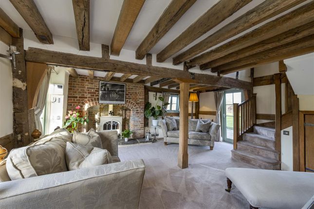 Barnett Farm, Norley Lane, Shamley Green, Gu5 0Tp-