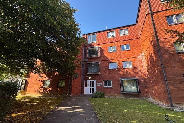 Flats and apartments to rent in Billing Road, Abington