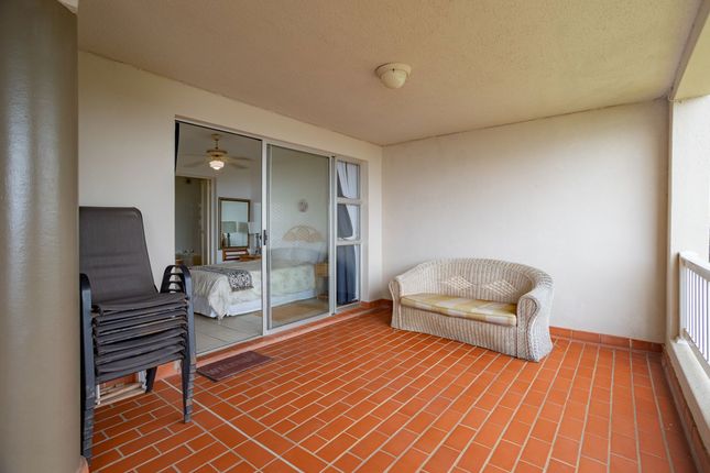 Apartment for sale in 70 Laguna La Crete, 5 Selvey Avenue, St Michaels On Sea, Kwazulu-Natal, South Africa