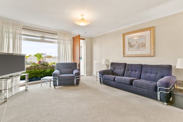 21, Tanzieknowe Drive, Glasgow photo 3