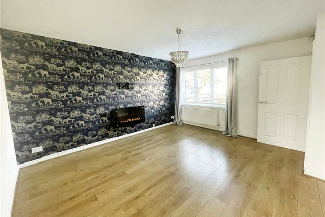 11, Lance Grove, Merseyside photo 2
