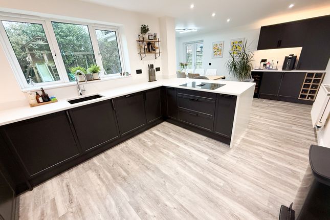 22, Coalport Drive, Stone photo 3